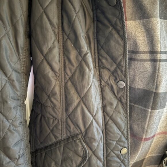 Barbour Winter Tartan Black Quilted Jacket (Women's) Size 8 - Picture 5 of 6
